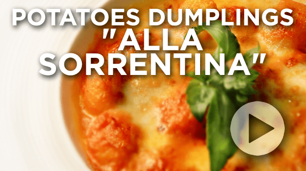 Potatoes dumplings alla sorrentina